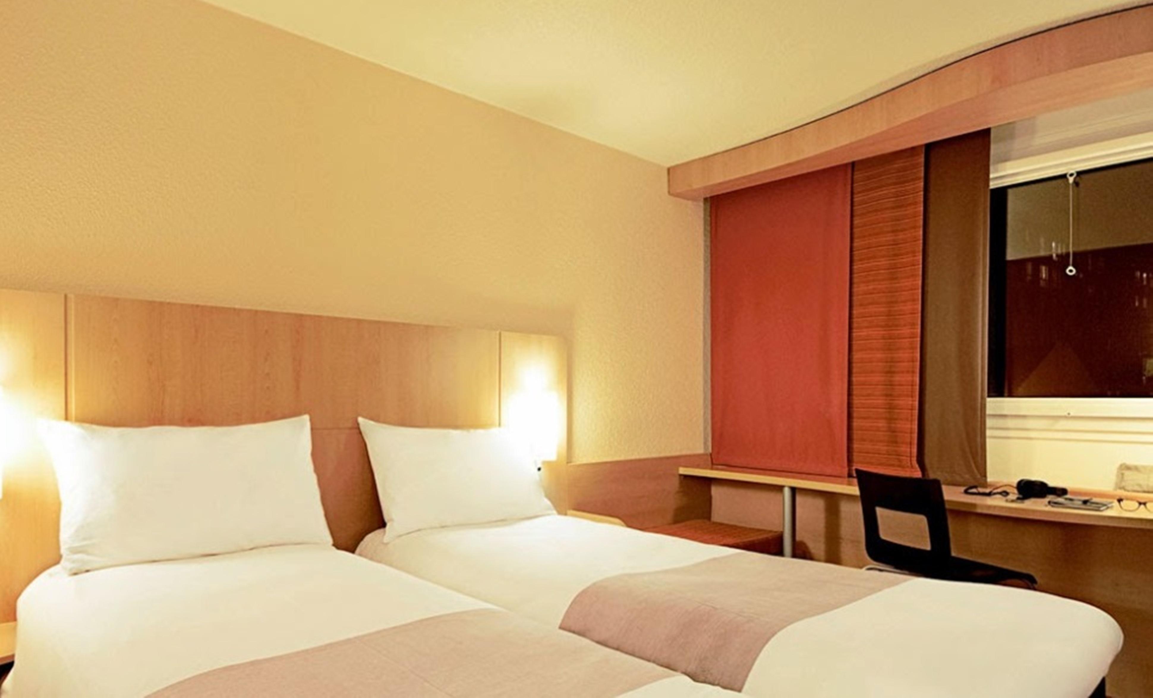 B&B Hotel Bochum Hbf-Sued Экстерьер фото