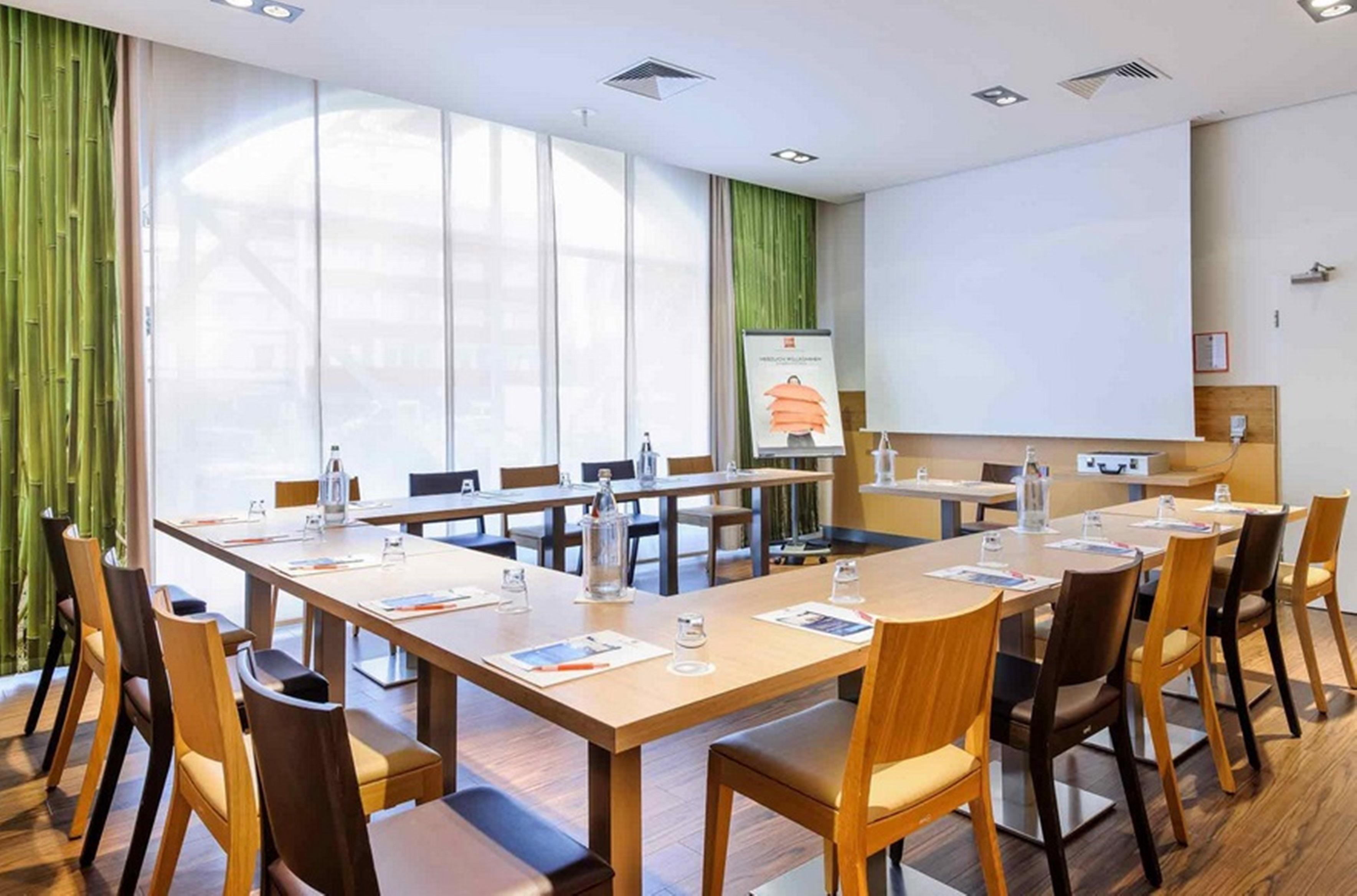 B&B Hotel Bochum Hbf-Sued Экстерьер фото