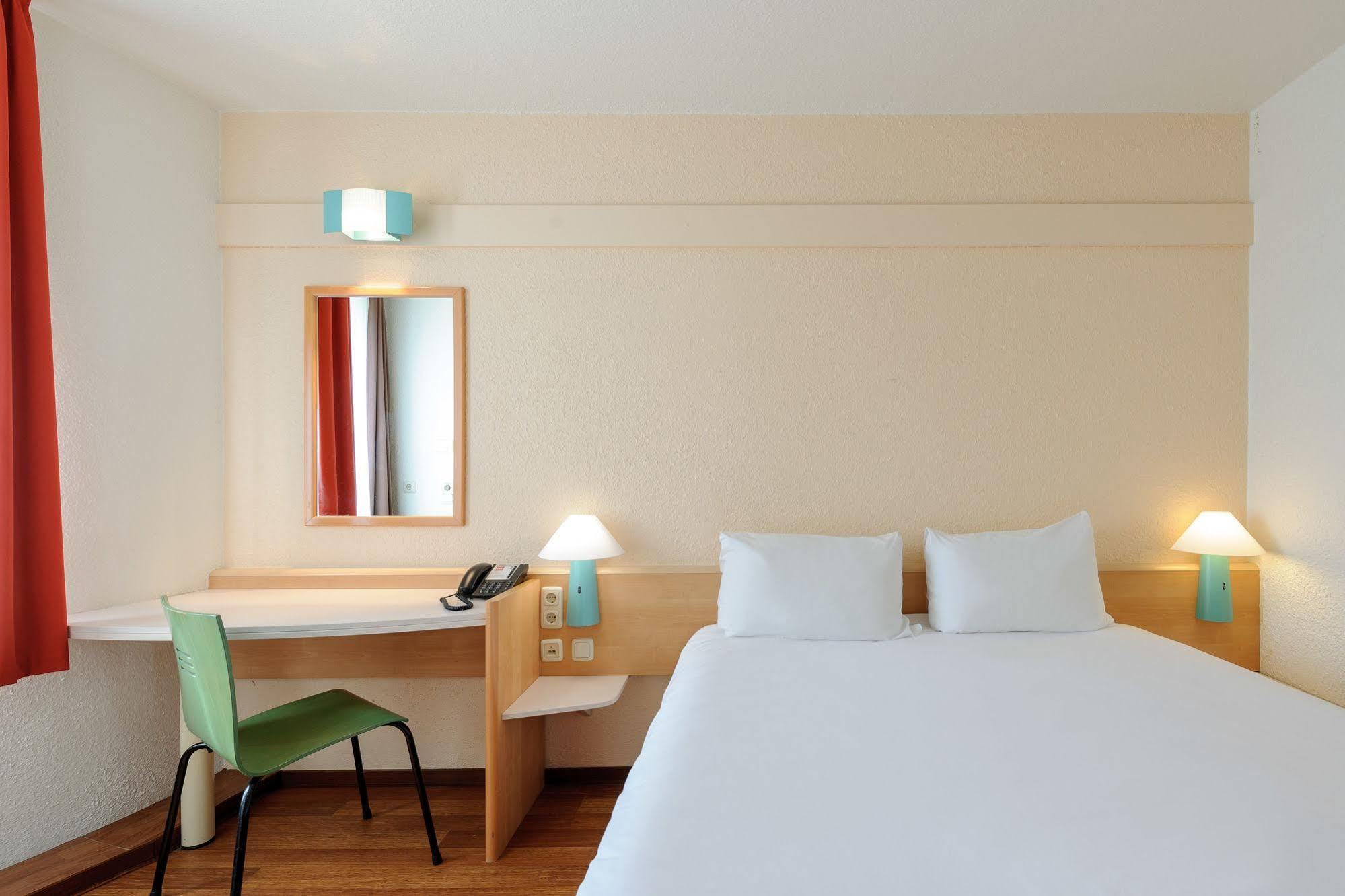 B&B Hotel Bochum Hbf-Sued Экстерьер фото
